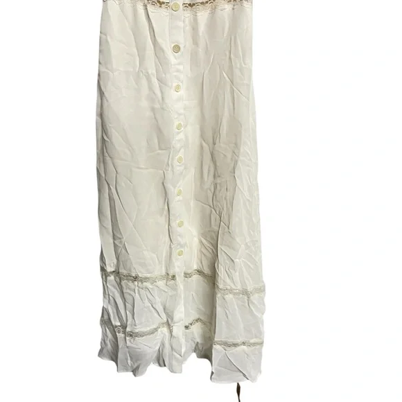 New Reformation Wynton Lace Midi Dress in Ivory - Picture 4 of 10